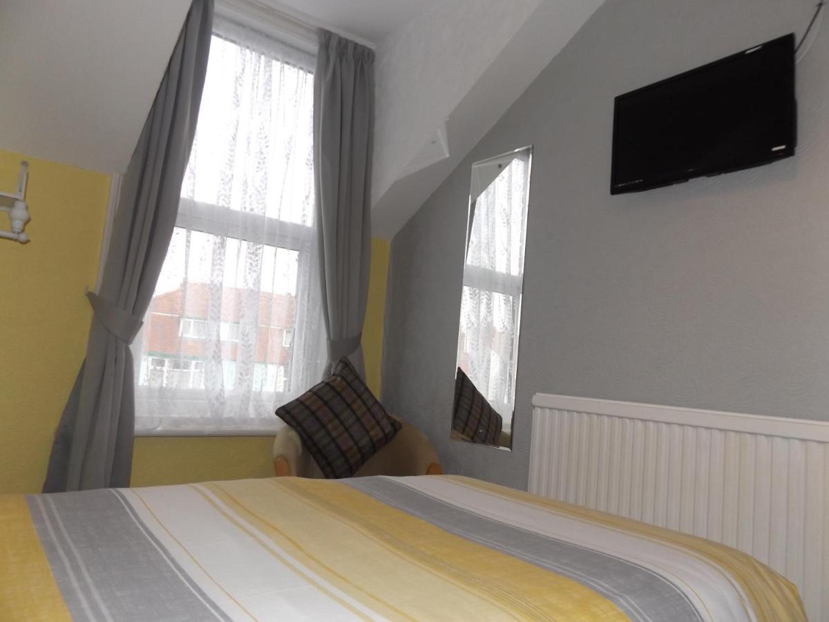The Phoenix Guest House سكرابورو المظهر الخارجي الصورة