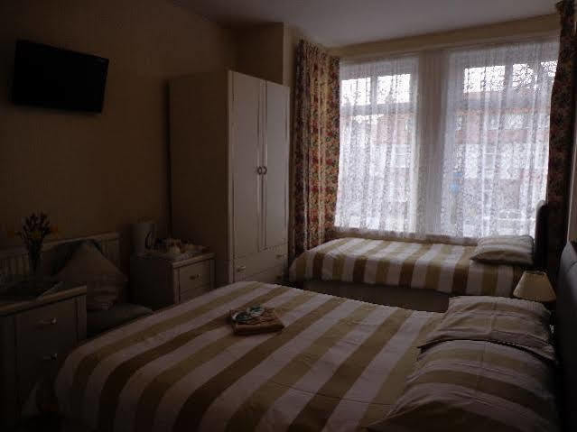 The Phoenix Guest House سكرابورو المظهر الخارجي الصورة